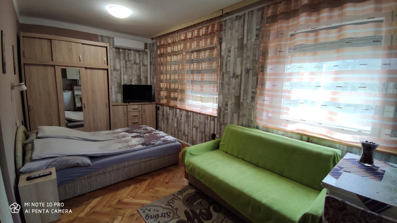 Apartman Edit 哈卡尼 外观 照片
