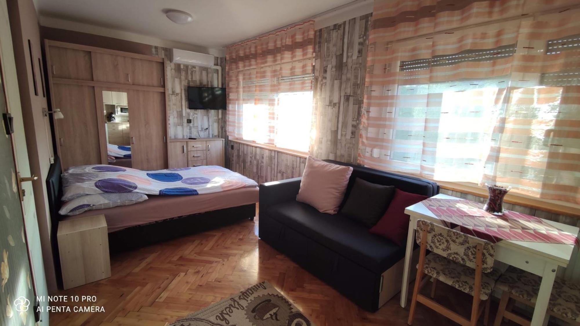 Apartman Edit 哈卡尼 外观 照片